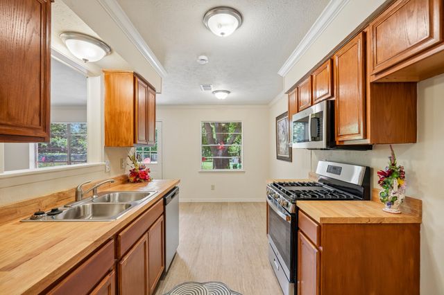 4106 Justice Lane, Garland, TX 75042