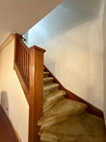 211 Kendall Avenue N, Thief River Falls, MN 56701