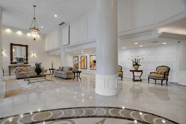 3530 Mystic Pointe Dr 214, Aventura, FL 33180