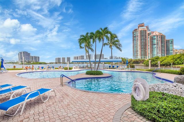 3530 Mystic Pointe Dr 214, Aventura, FL 33180