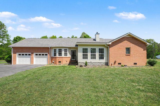 1018 Fox Hill Rd, Ashland City, TN 37015
