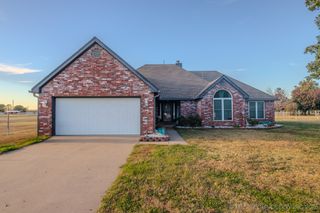1602 W 131st Street N, Skiatook, OK 74070