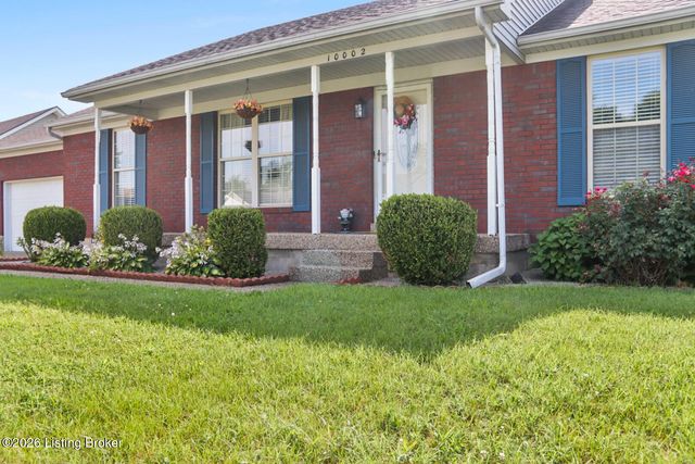 10002 Lancewood Rd, Louisville, KY 40229