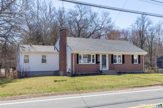 256 Charter Oak Street, Manchester, CT 06040