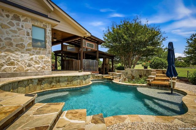 340 Marvil Lee, Boerne, TX 78006