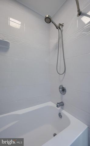 230 MEADOWLARK DR, Ephrata, PA 17522