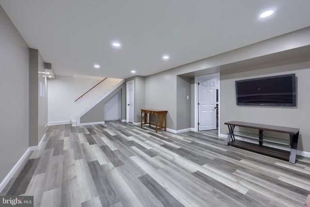 230 MEADOWLARK DR, Ephrata, PA 17522