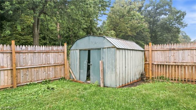 1436 Andrew Avenue, Salem, OH 44460