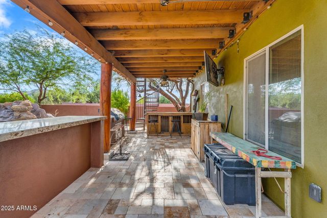 37044 N 7TH Avenue, Phoenix, AZ 85086