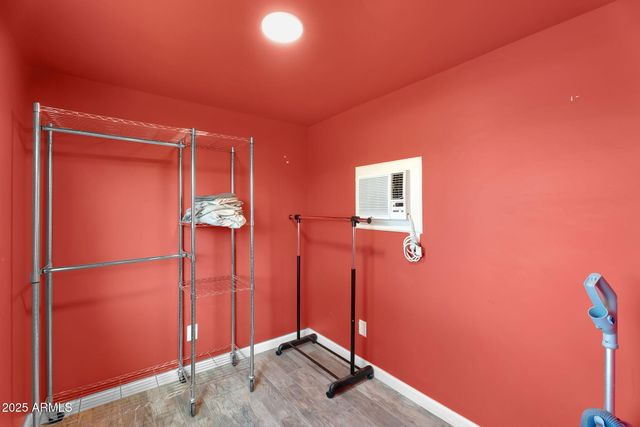 37044 N 7TH Avenue, Phoenix, AZ 85086