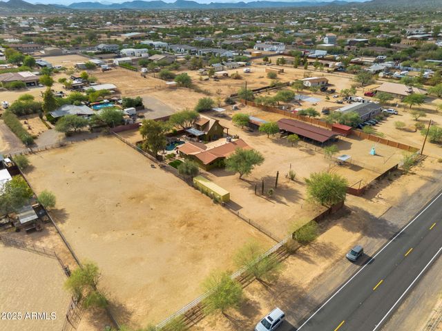 37044 N 7TH Avenue, Phoenix, AZ 85086