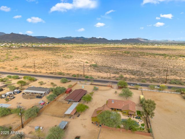 37044 N 7TH Avenue, Phoenix, AZ 85086