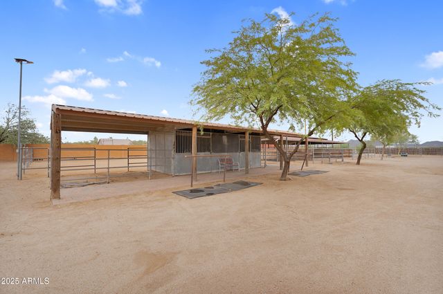 37044 N 7TH Avenue, Phoenix, AZ 85086