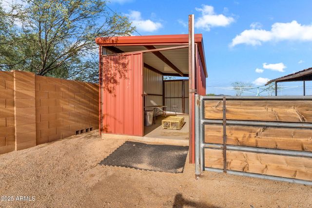 37044 N 7TH Avenue, Phoenix, AZ 85086