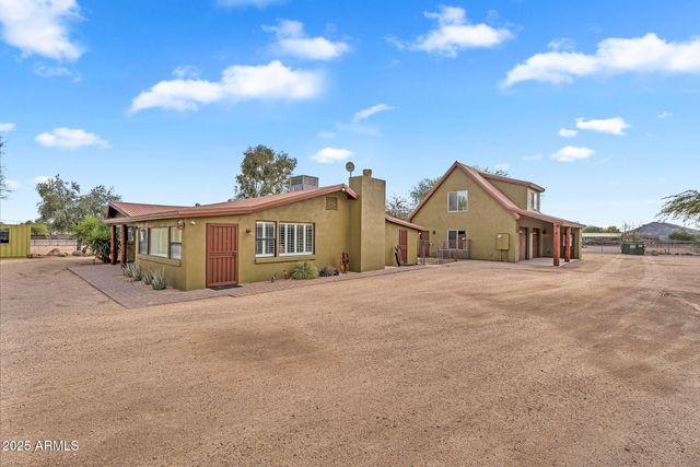 37044 N 7TH Avenue, Phoenix, AZ 85086