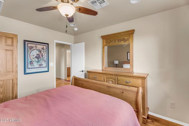 37044 N 7TH Avenue, Phoenix, AZ 85086