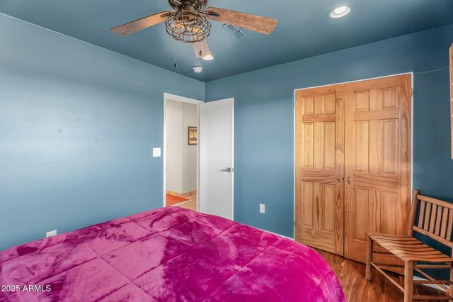 37044 N 7TH Avenue, Phoenix, AZ 85086