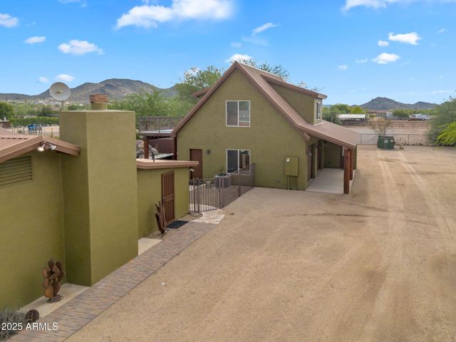 37044 N 7TH Avenue, Phoenix, AZ 85086