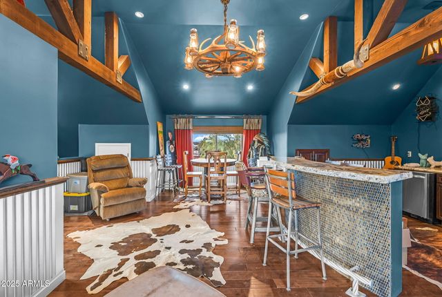 37044 N 7TH Avenue, Phoenix, AZ 85086