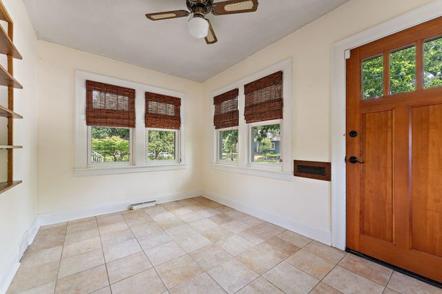 3260 Yosemite Avenue S, Saint Louis Park, MN 55416