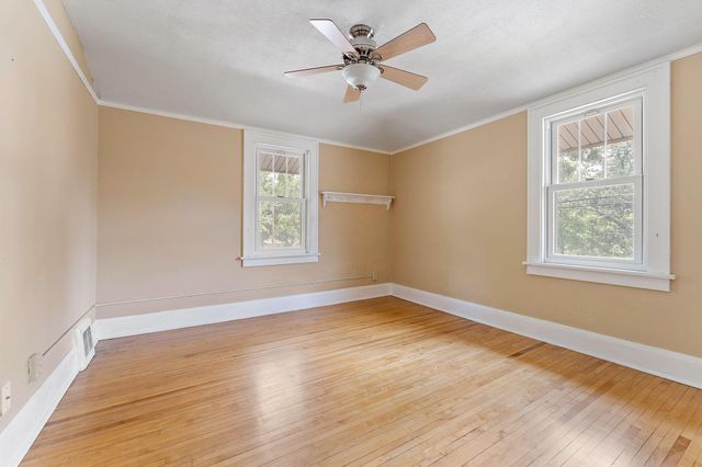 3260 Yosemite Avenue S, Saint Louis Park, MN 55416