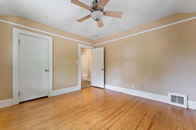 3260 Yosemite Avenue S, Saint Louis Park, MN 55416