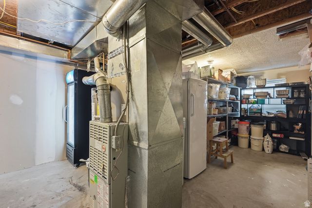 5796 W PREMIER LN, Herriman, UT 84096