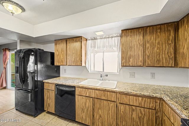 9358 E CITRUS Lane N, Sun Lakes, AZ 85248