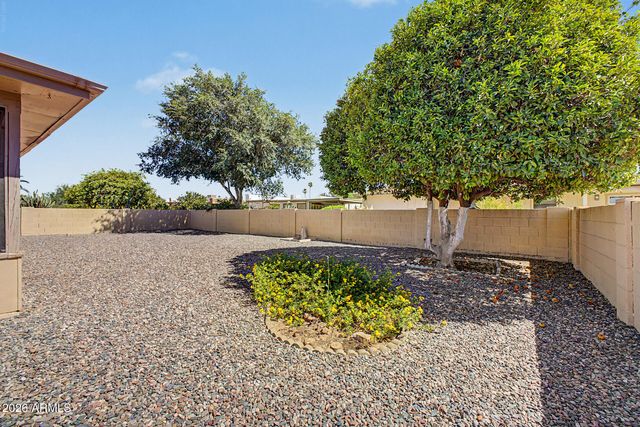 9358 E CITRUS Lane N, Sun Lakes, AZ 85248