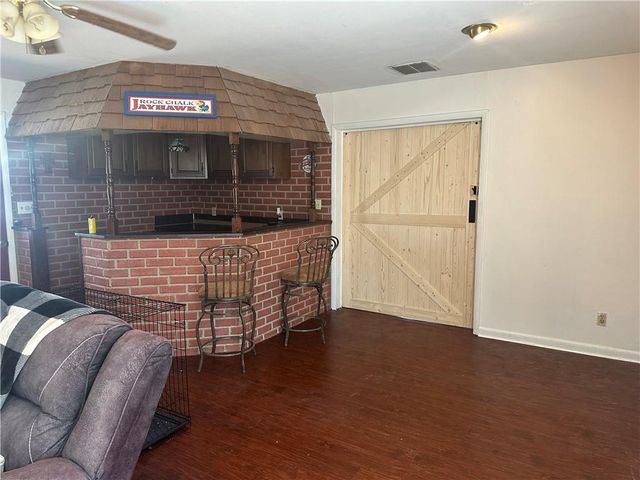 1335 N 9th Street, Independence, KS 67301