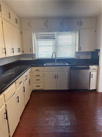 1335 N 9th Street, Independence, KS 67301