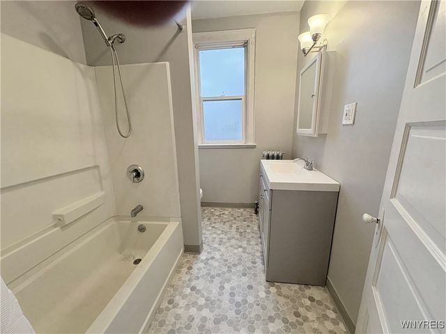 515 Linwood Avenue, Buffalo, NY 14209