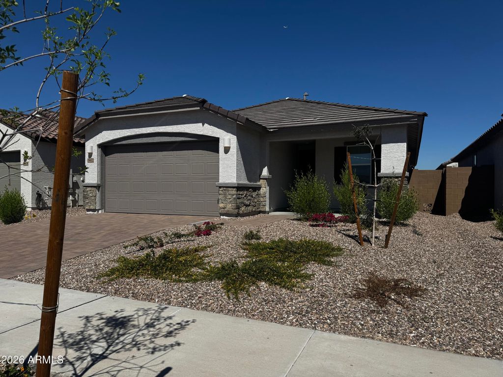 15672 W WILLIAMS Street, Goodyear, AZ 85338