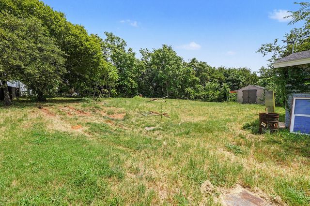 6337 Renwood Drive, Fort Worth, TX 76140