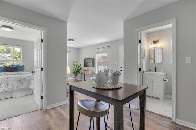 8916 London St ST, Norfolk, VA 23503