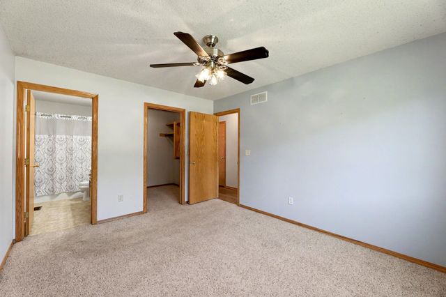 10114 W Jewell St, Wichita, KS 67209