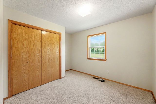 10114 W Jewell St, Wichita, KS 67209