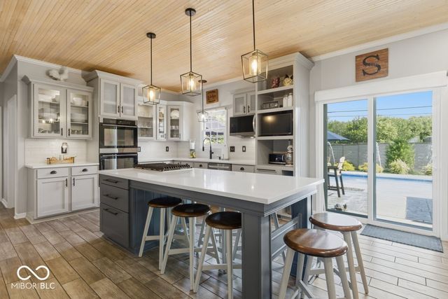 1338 Woodpond N Roundabout, Carmel, IN 46033