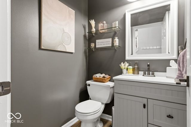 1338 Woodpond N Roundabout, Carmel, IN 46033