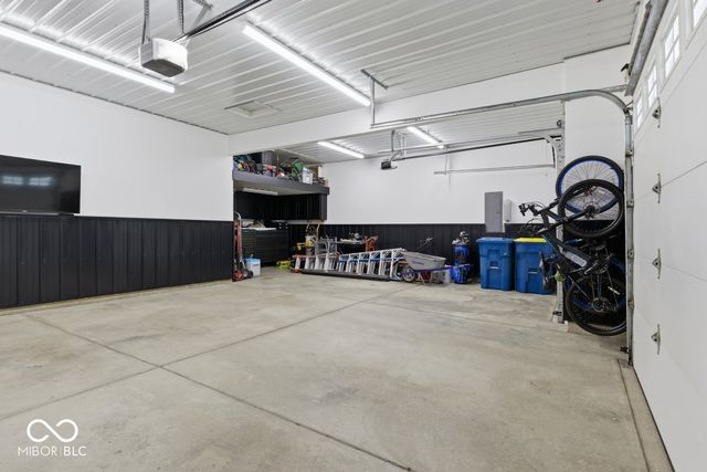 1338 Woodpond N Roundabout, Carmel, IN 46033