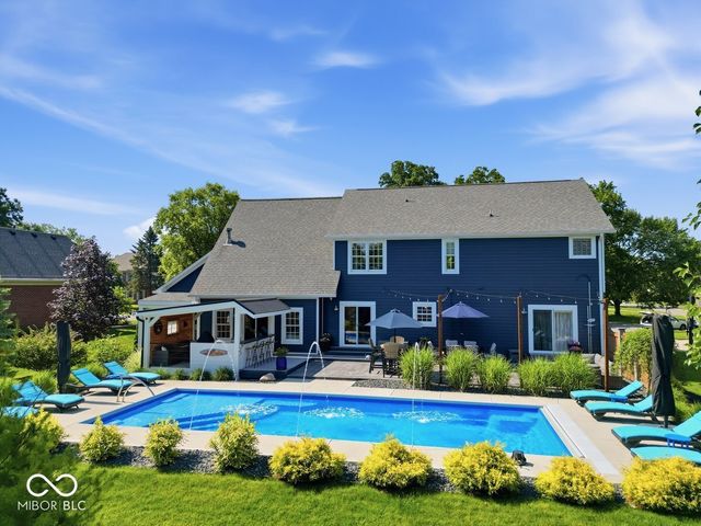 1338 Woodpond N Roundabout, Carmel, IN 46033