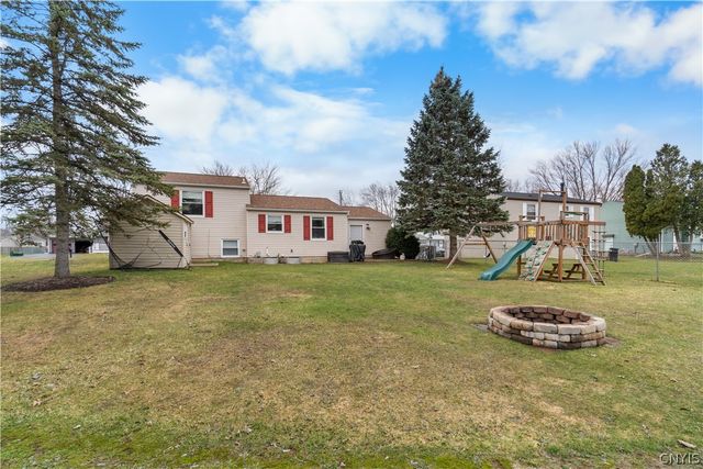 4953 Stillwood Lane, Clay, NY 13088