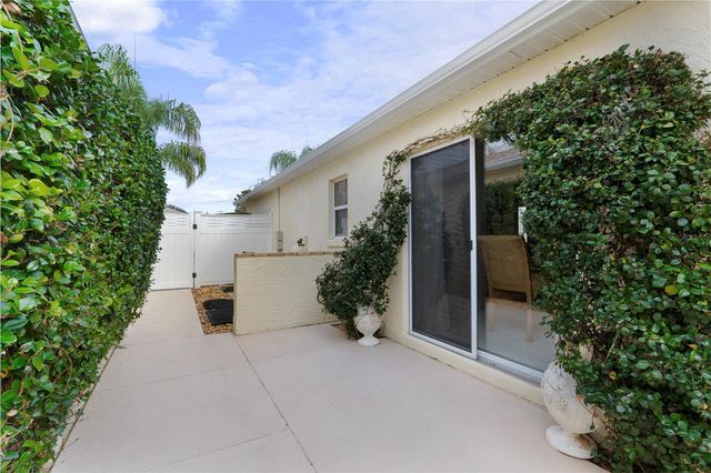 2858 LEICESTER TERRACE, The Villages, FL 32162