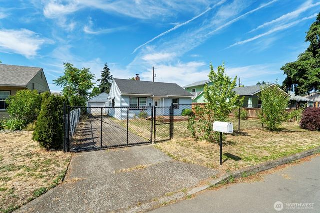 2904 E 24th, Vancouver, WA 98661