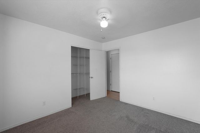 9101 Suncrest Avenue SW, Albuquerque, NM 87121