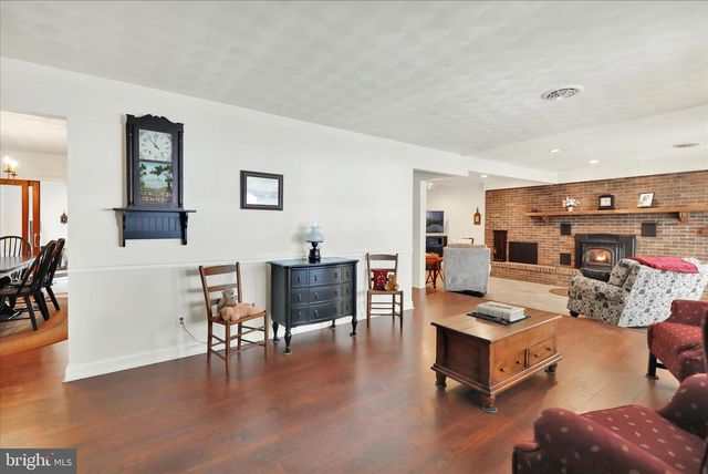 825 S SPRUCE ST, Annville, PA 17003