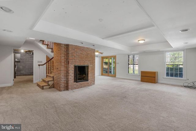 150 CONTINENTAL DR, Phoenixville, PA 19460