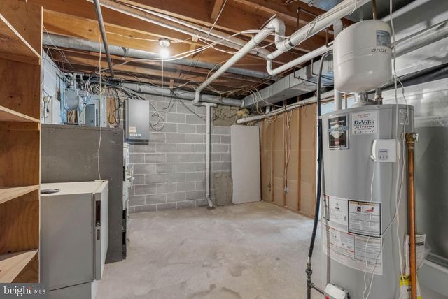 150 CONTINENTAL DR, Phoenixville, PA 19460