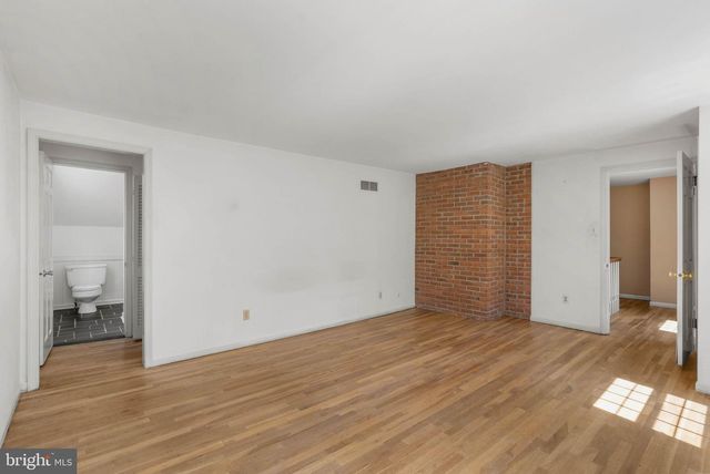 150 CONTINENTAL DR, Phoenixville, PA 19460