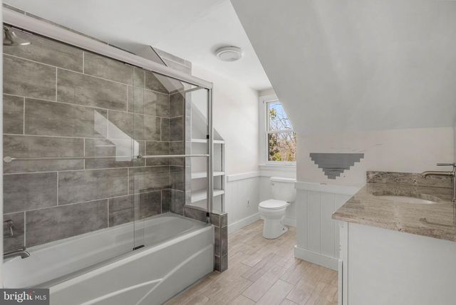 150 CONTINENTAL DR, Phoenixville, PA 19460